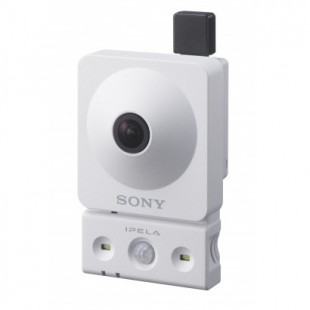Камера Sony SNC-CX600W